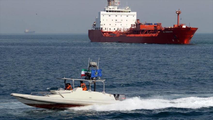 Irán captura petrolero extranjero en Golfo Pérsico por contrabando | HISPANTV