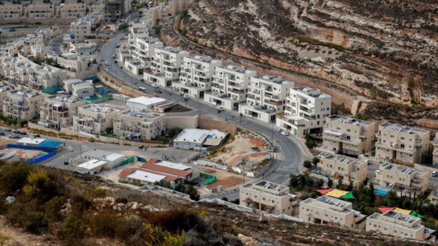 Viviendas de un asentamiento ilegal israelí en la Cisjordania ocupada, 28 de octubre de 2021. (Foto: AFP)