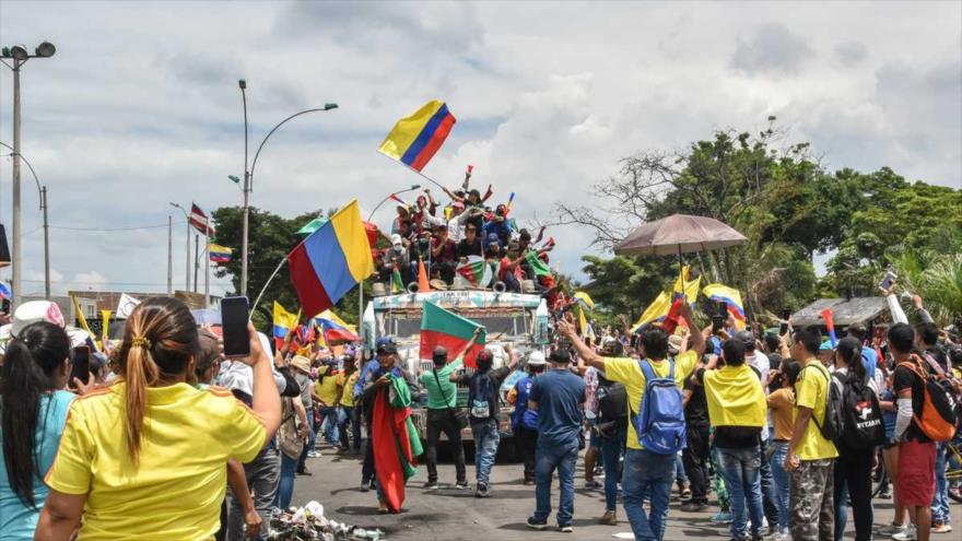 Los colombianos en una protesta contra el Gobierno de Iván Duque en la ciudad de Cali, 13 de mayo de 2021.