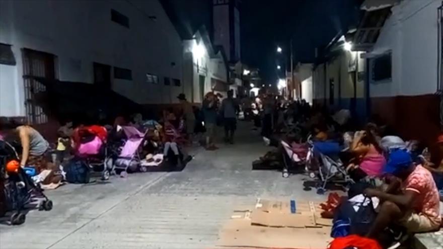 Caravana de migrantes avanza hacia la Ciudad de México