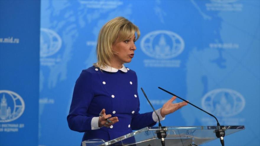 La portavoz de la Cancillería rusa, María Zajárova, urante una rueda de prensa. 