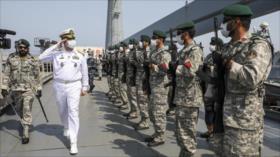 Irán rechaza amenazas israelíes y planea fabricar submarino pesado 