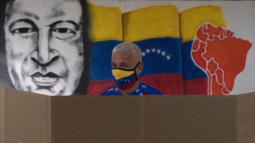 Sondeo: EEUU busca mantener sanciones contra Venezuela