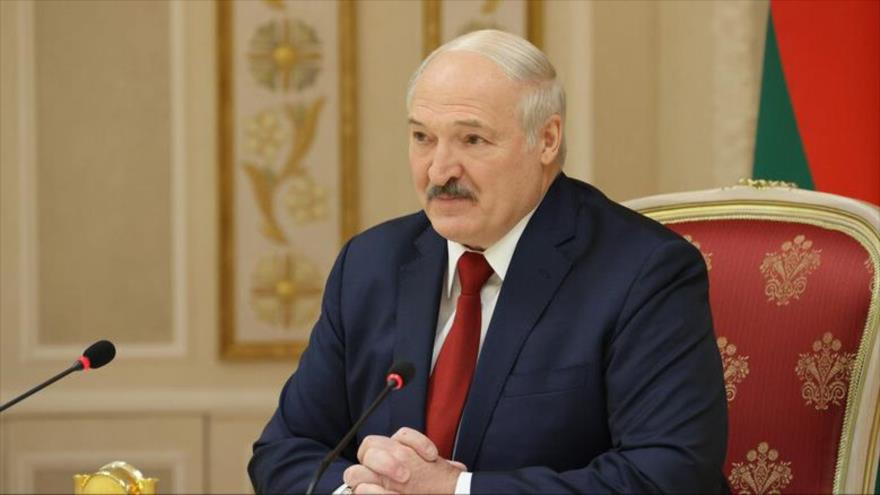 El presidente de Bielorrusia, Alexander Lukashenko en una reunión, Minsk, capital bielorrusa, 2 de diciembre de 2021. (Foto: president.gov.by) 