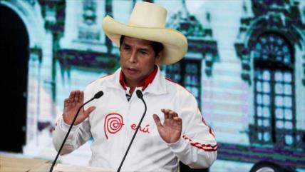 Oposición peruana descarta reunirse con Castillo; busca su vacancia