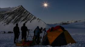 Eclipse solar total, un fenómeno espectacular visto desde Antártida