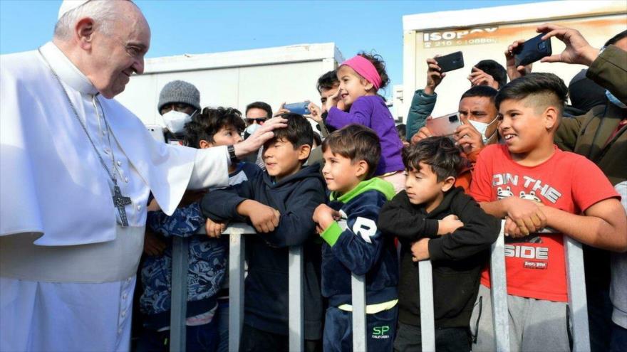 Papa afea a Europa por crear “espejo de muerte” en Mediterráneo