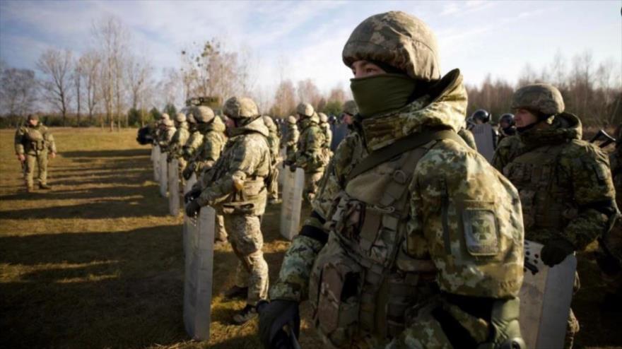 Fuerzas ucranianas en la zona de Volyn, fronteriza con Bielorrusia, 11 de noviembre de 2021. (Foto: Reuters)