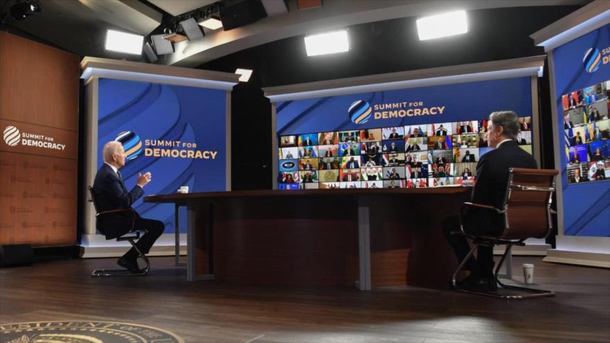 China tilda de “arma de destrucción masiva” la democracia de EEUU | HISPANTV