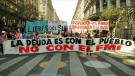 Vídeo: Argentinos marchan en rechazo al acuerdo con el FMI