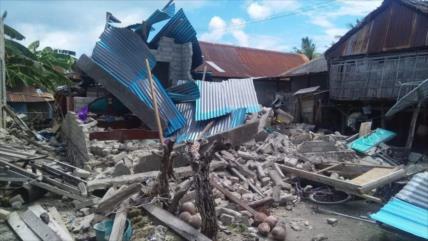 Terremoto de magnitud 7,3 causa graves destrucciones en Indonesia