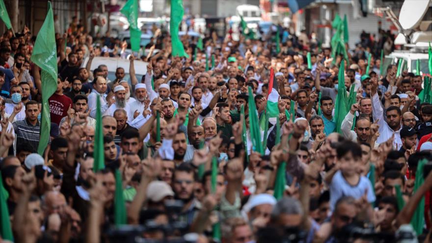 Palestinos se manifiestan contra el régimen israelí, Gaza, 15 de octubre de 2021. (Foto: AFP)
