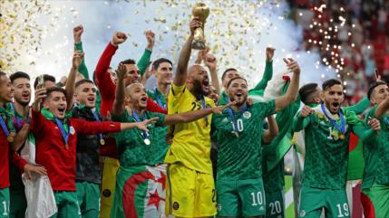 Argelia dedica la Copa Árabe 2021 al pueblo de Palestina