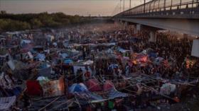 Migrantes haitianos demandan al Gobierno de Biden por malos tratos