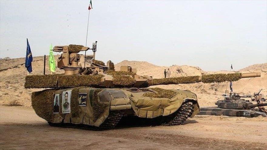 Vídeo: El CGRI de Irán emplea avanzado tanque Karrar en maniobras