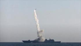 Putin celebra exitoso lanzamiento de misiles hipersónicos Zircon