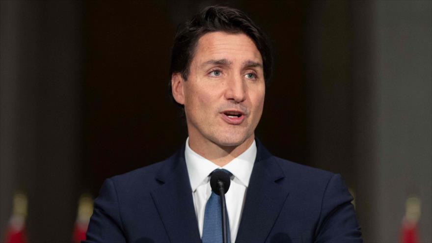 Premier canadiense, Justin Trudeau, habla en una rueda de prensa en Ottawa, Canadá, 26 de octubre de 2021. (Foto: AFP)