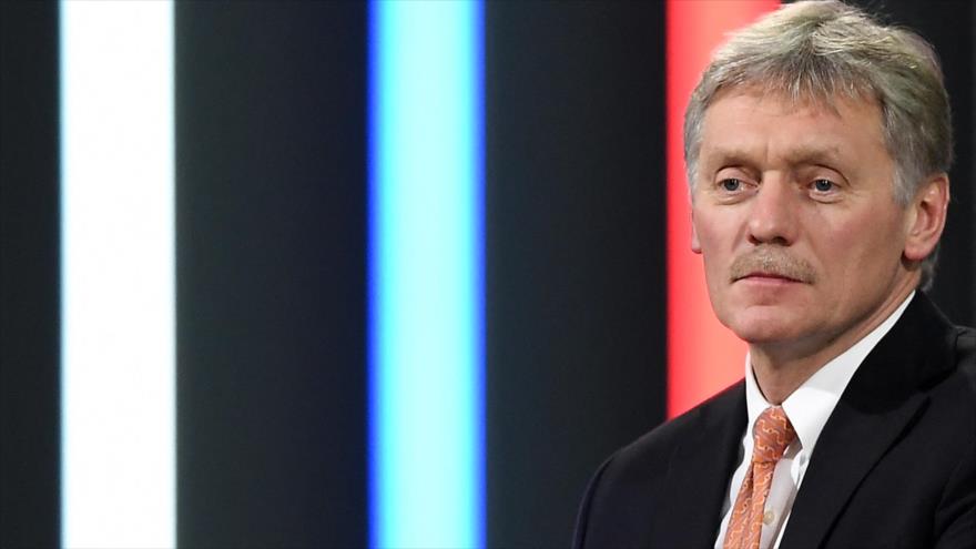 
El portavoz del Kremlin, Dimitri Peskov, en una conferencia de prensa en Moscú, 23 de diciembre de 2021 (Foto: AFP). 
