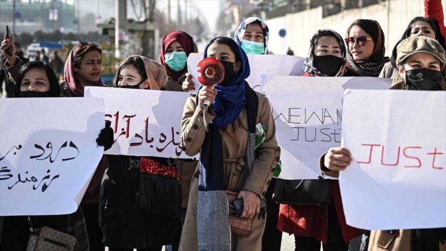 Mujeres afganas protestan en Kabul en busca de la justicia | HISPANTV