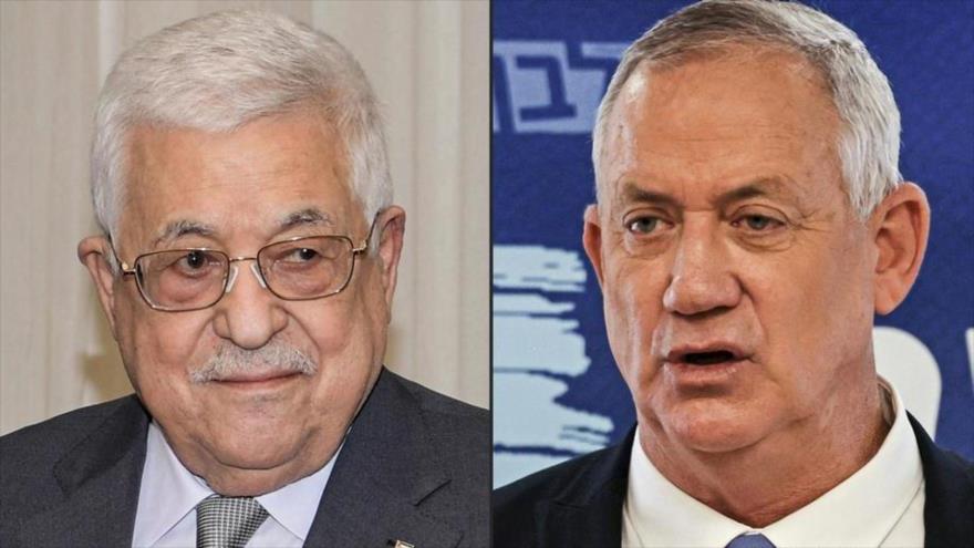 El presidente de Palestina, Mahmud Abás (izda.), y el ministro israelí de asuntos militares, Benny Gantz.