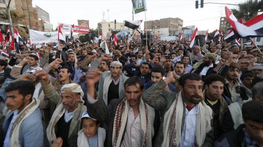 Las fuerzas del movimiento popular yemení Ansarolá.