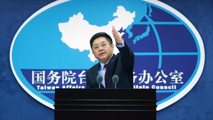 Ma Xiaoguang, portavoz de la Oficina de Asuntos de Taiwán del Consejo de Estado de China, habla con la prensa, Pekín.
