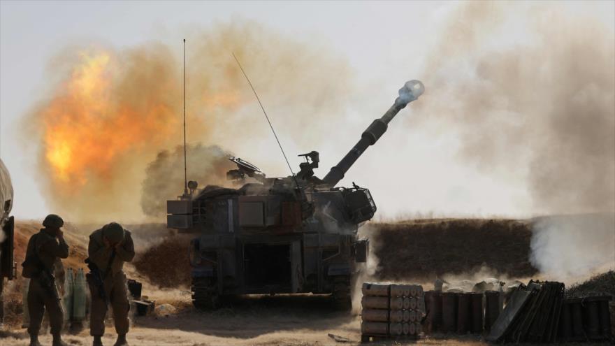 Tanque del régimen israelí ataca a la Franja de Gaza.