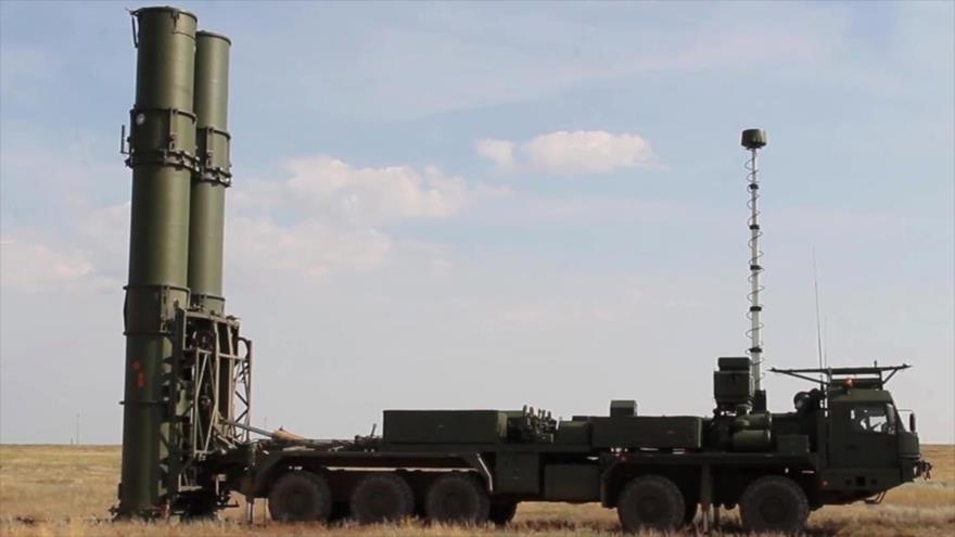 Un sistema antimisiles ruso S-500 Prometéi, en el polígono de Kapustin Yar, provincia de Astracán, Rusia, 20 de julio de 2021.