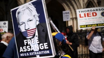 México ofrece asilo a Assange y urge a EEUU a “actuar con humanismo”