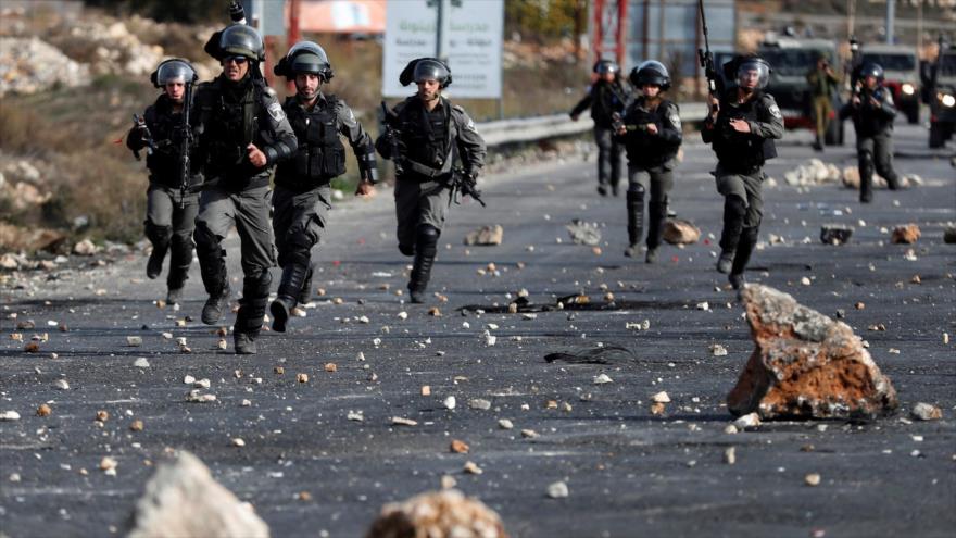 Represión israelí deja unos 100 palestinos heridos en Cisjordania