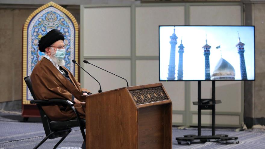 El Líder de Irán, el ayatolá Seyed Ali Jamenei, ofrece un discurso, 9 de enero de 2022. (Foto: khamenei.ir)