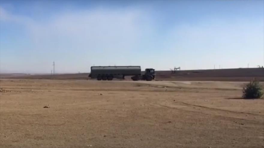 Sale a la luz un vídeo que muestra cómo EEUU saquea petróleo sirio | HISPANTV