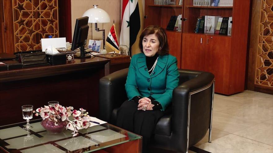 Bouthaina Shaaban, asesora política y de medios de comunicación del presidente sirio, Bashar al-Asad.