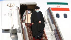 Presidente de Irán llega a Rusia para reunirse con Vladimir Putin