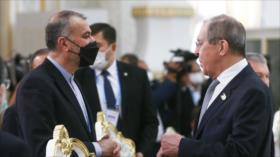 Canciller ruso destaca “gran importancia” de visita de Raisi a Moscú