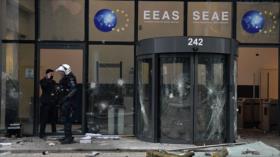 Vídeo: Atacan sede diplomática de la UE en protestas en Bruselas