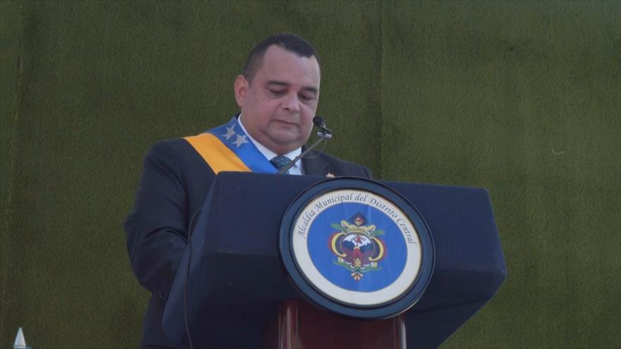 Jorge Aldana es juramentado como alcalde de la capital hondureña