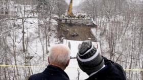 Puente cae en ciudad de EEUU donde Biden habla de infraestructuras