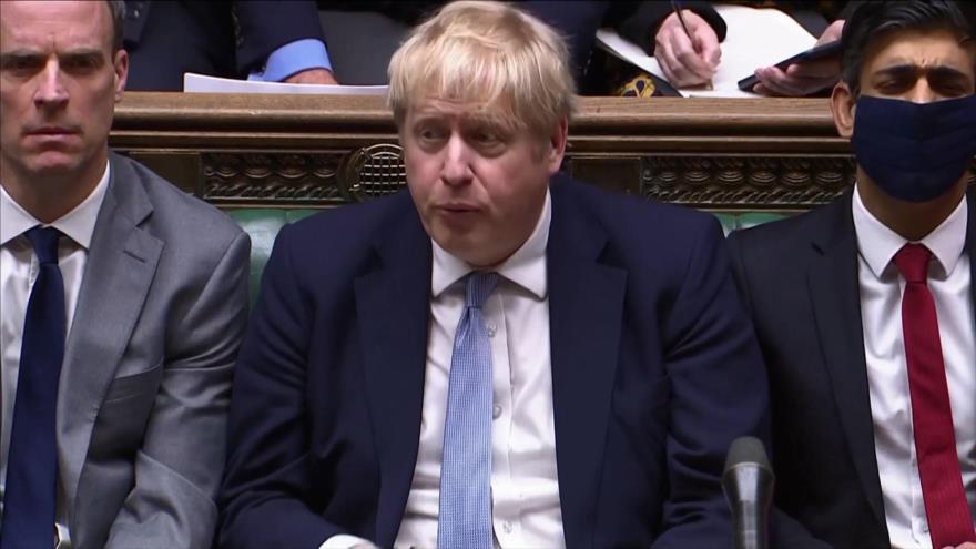 No paran críticas a Boris Johnson por su escándalo de “partygate” | HISPANTV