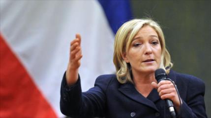 Le Pen promete sacar a Francia de la OTAN si llega al Elíseo