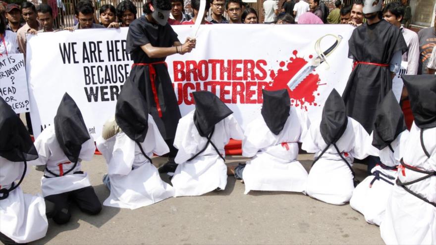 Una protesta contra ejecuciones que realiza Arabia Saudí, Dhaka, capital de Bangladés.