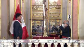 Pedro Castillo toma juramento a su nuevo gabinete ministerial