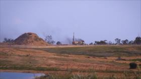 Vídeo: palestinos prenden fuego a un vehículo del ejército israelí