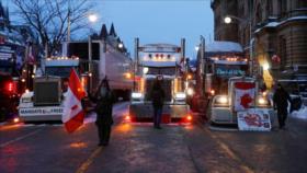 Protestas de camioneros dañan las economías de Canadá y EEUU