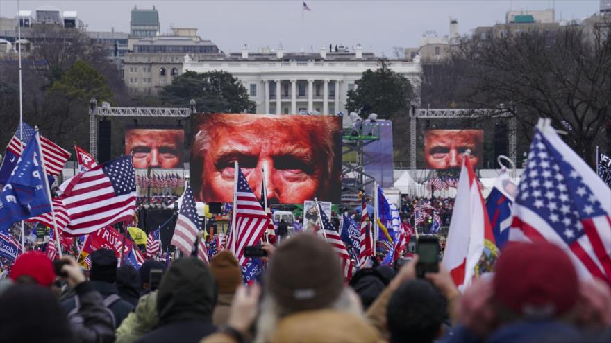 Partidarios del expresidente Donald Trump en un mitin antes de un asalto al Capitolio de Estados Unidos, Washington, 6 de enero de 2021. (Foto: AP)