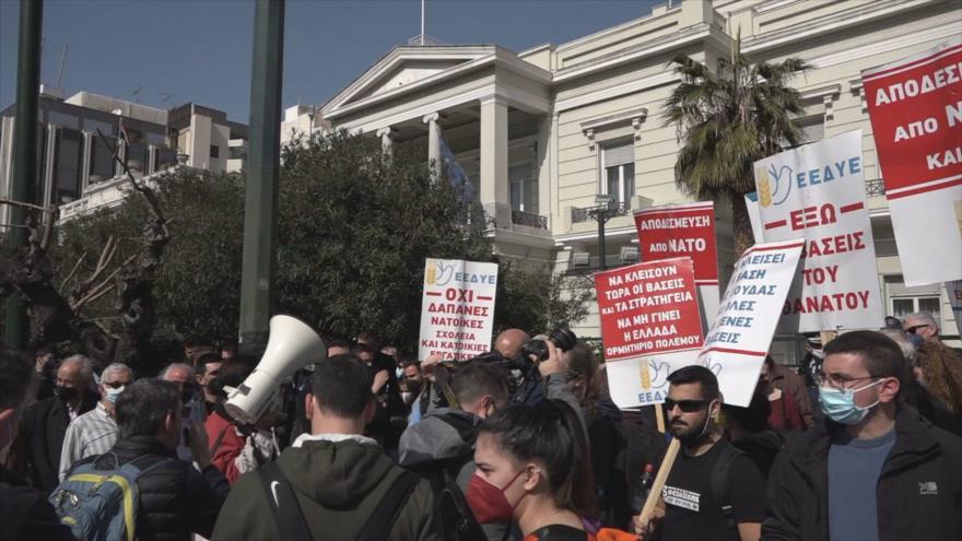 ¡Fuera OTAN!: Griegos marchan contra militarismo de EEUU en su patria