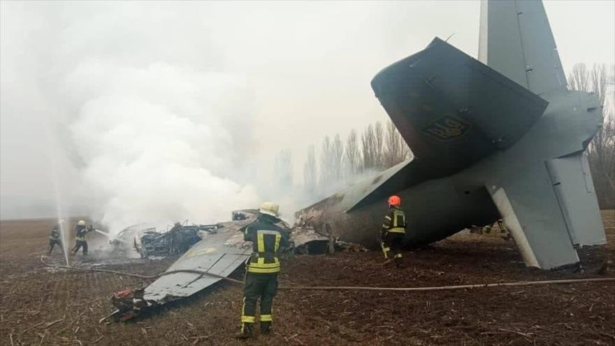 5 muertos tras derribo de un avión militar ucraniano | HISPANTV