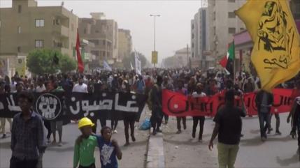 Continúan las protestas en Sudán contra el golpe de Estado