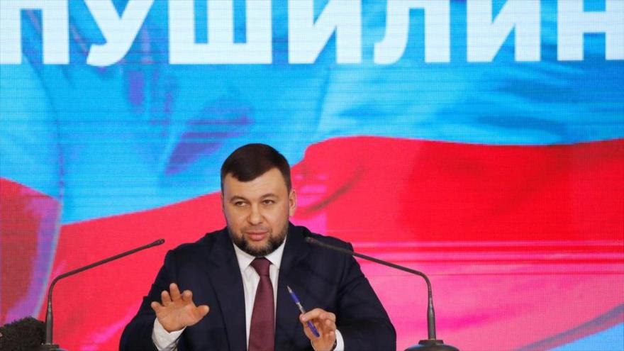 El jefe de la República Popular de Donetsk, Denis Pushilin, durante una rueda de prensa en Donetsk, Ucrania, 11 de febrero de 2022. (Foto: Reuters)