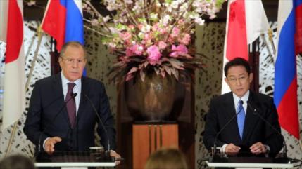 Japón se suma a la campaña occidental y sanciona a Putin y Lavrov
